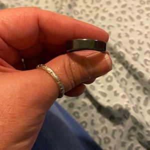 Men’s tungsten ring size 9